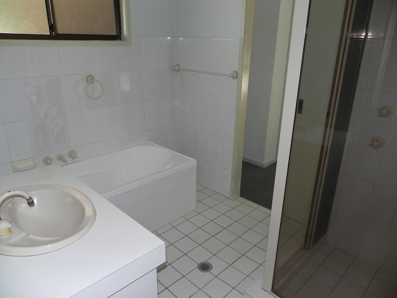 28 Hillcrest  Avenue, Tweed Heads South NSW 2486