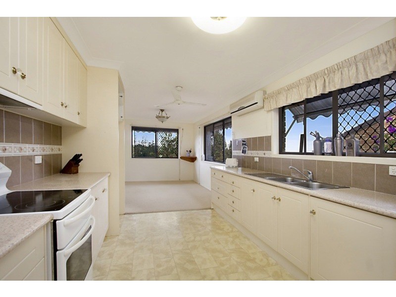 39 Peninsula  Drive, Bilambil Heights NSW 2486