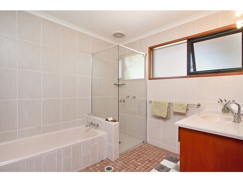 240-250 McAuleys Road, Terranora NSW 2486