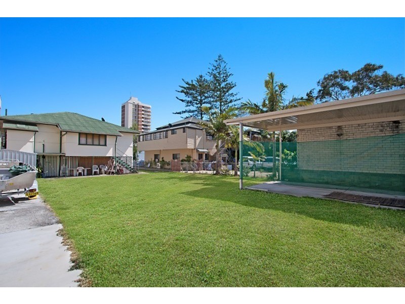 16 Enid  Street, Tweed Heads NSW 2485