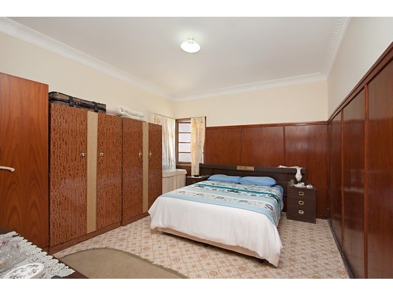 16 Enid  Street, Tweed Heads NSW 2485