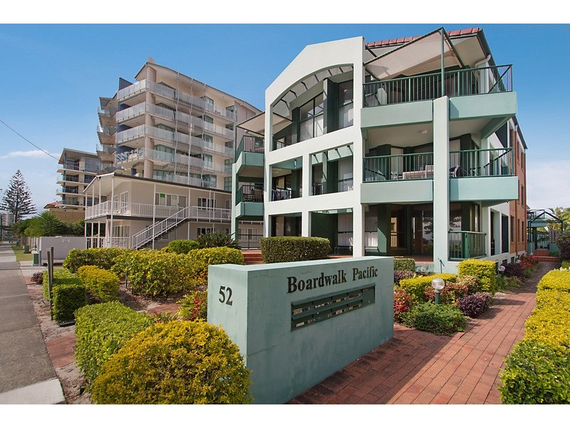 3/52 Pacific Parade, Bilinga QLD 4225