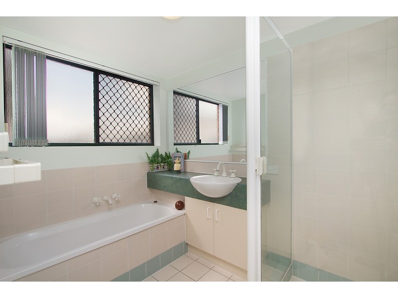 3/52 Pacific Parade, Bilinga QLD 4225