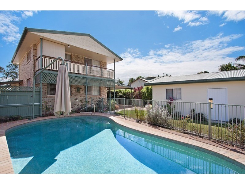 32 Philp  Parade, Tweed Heads South NSW 2486