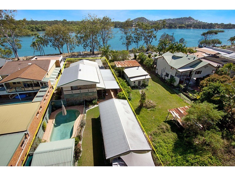 32 Philp  Parade, Tweed Heads South NSW 2486