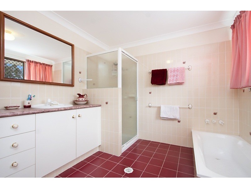 32 Philp  Parade, Tweed Heads South NSW 2486