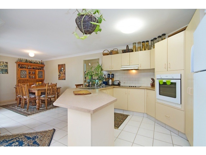 305 Darlington Drive, Banora Point NSW 2486