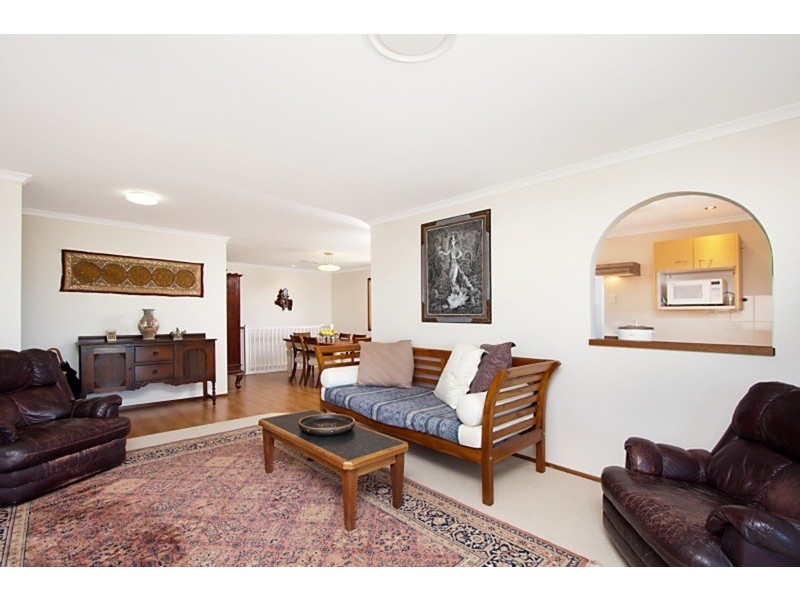 88 Hillcrest  Avenue, Tweed Heads South NSW 2486