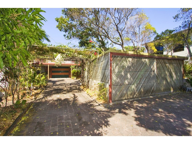 24 Lagoon  Road, Fingal Head NSW 2487
