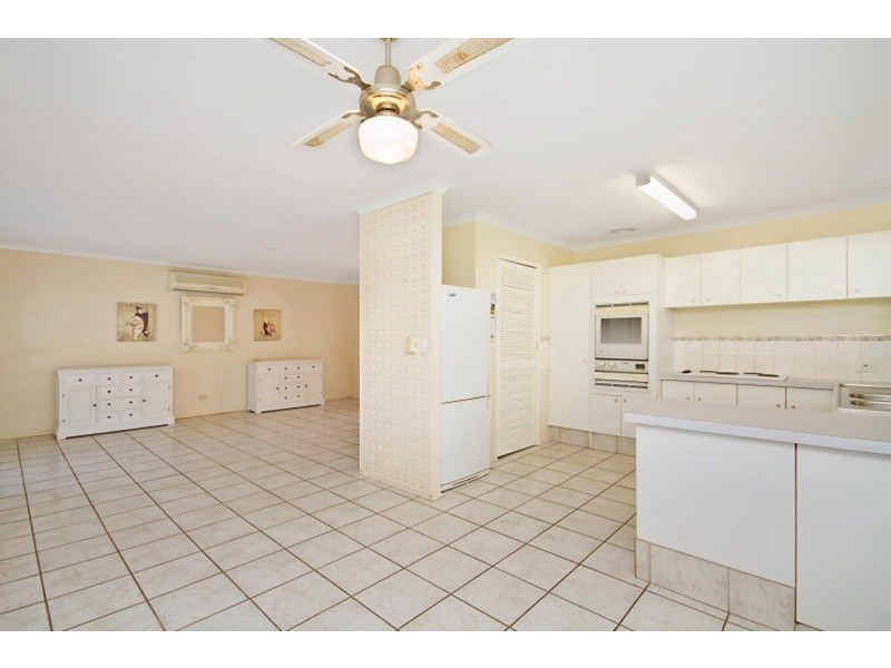 11 Kent  Street, Coolangatta QLD 4225