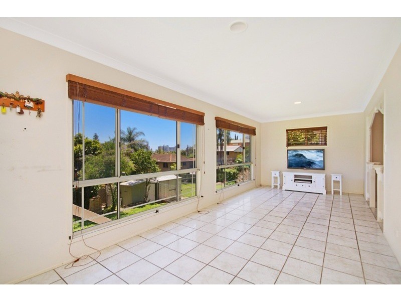 11 Kent  Street, Coolangatta QLD 4225