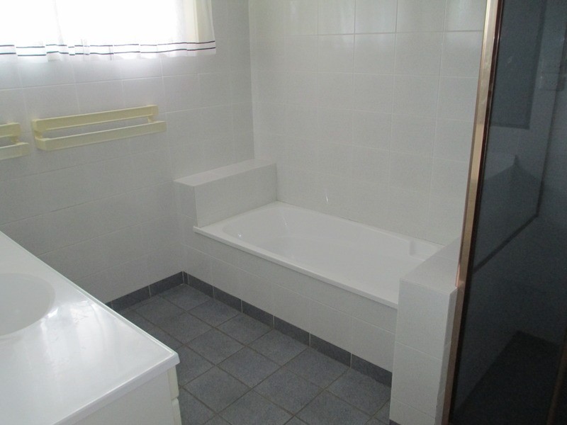 39 Peninsula Drive, Bilambil Heights NSW 2486