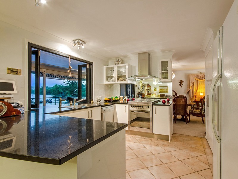 38 Mainsail  Street, Currumbin Waters QLD 4223