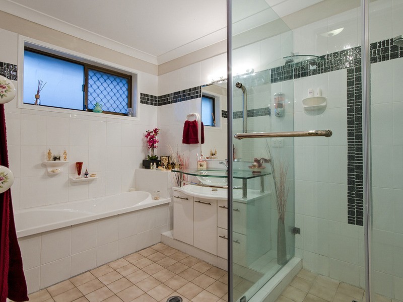 38 Mainsail  Street, Currumbin Waters QLD 4223