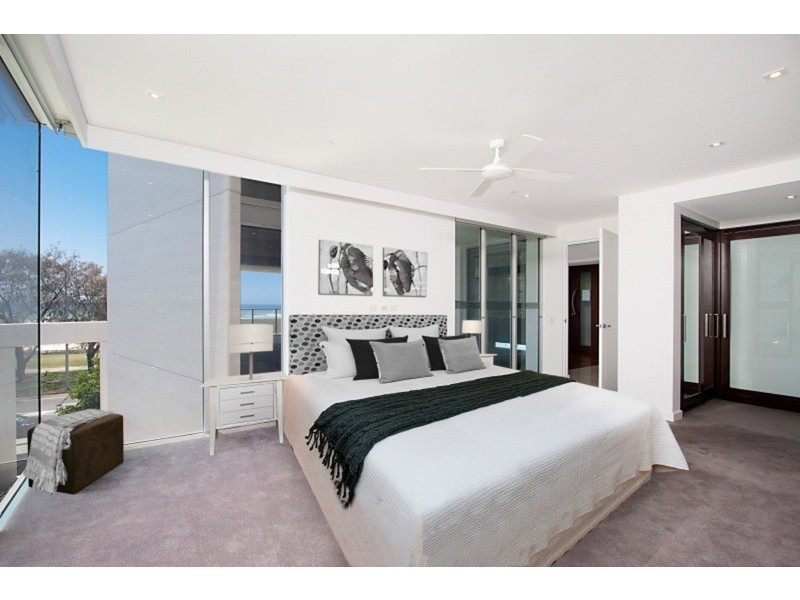 301/1 Haig  Street, Kirra QLD 4225