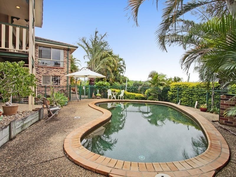 84 Cominan Avenue, Banora Point NSW 2486