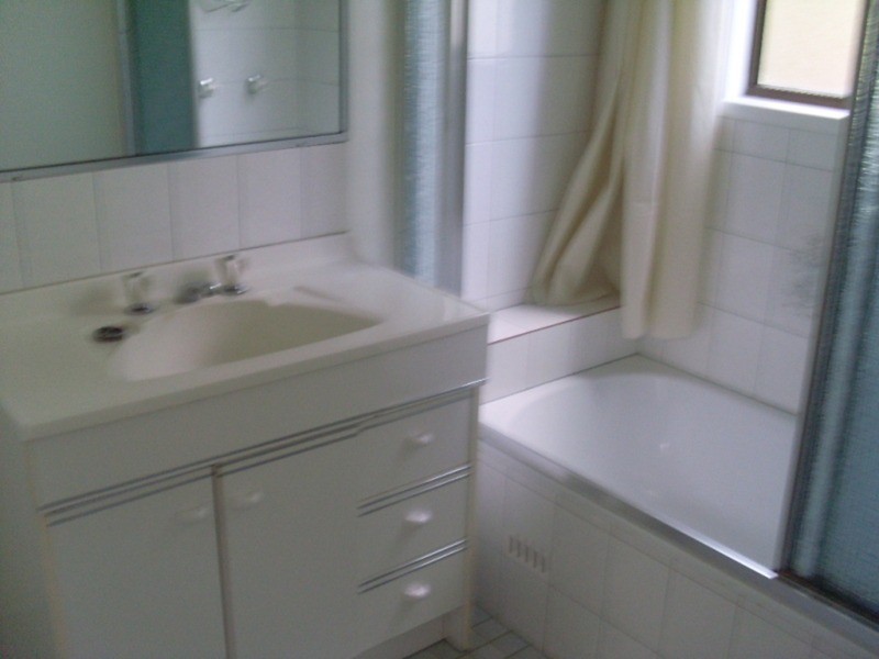 23 Broadwater Esplanade, Bilambil Heights NSW 2486