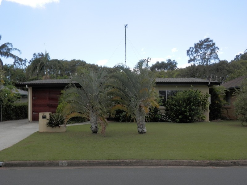 33 Blue Waters Crescent, Tweed Heads West NSW 2485