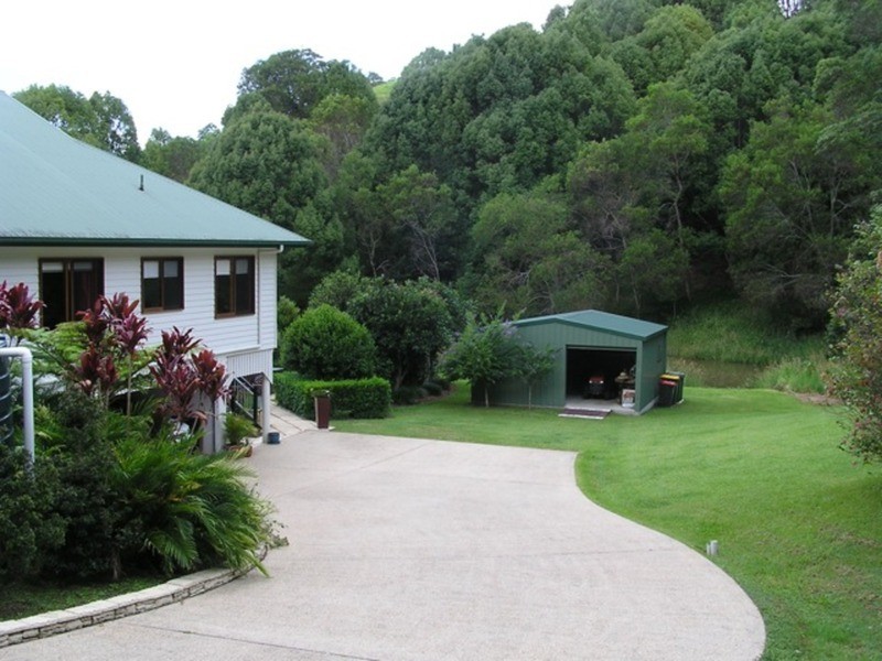 33 Eva Crescent, Piggabeen NSW 2486