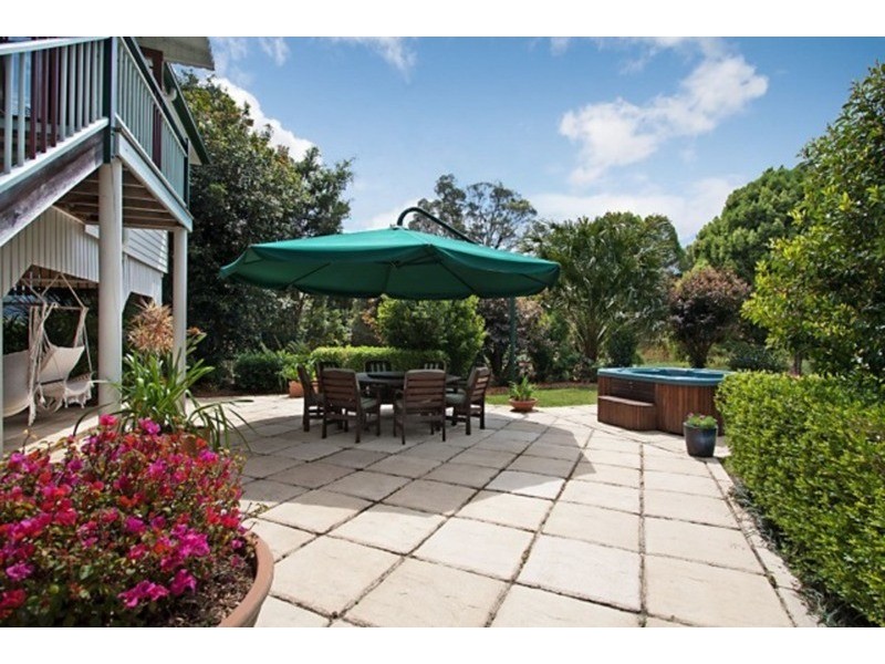 33 Eva Crescent, Piggabeen NSW 2486