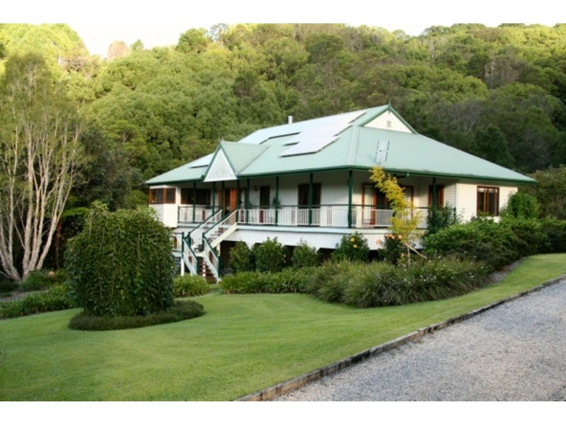 33 Eva Crescent, Piggabeen NSW 2486