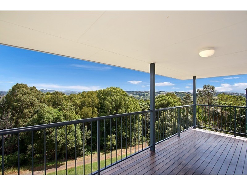 4 Barton Road, Terranora NSW 2486