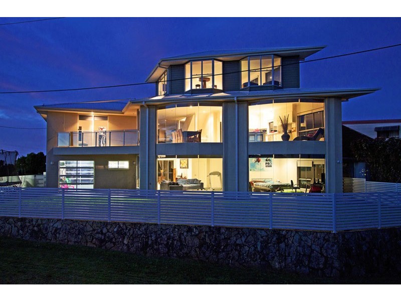 3 Blue Haze Crescent, Banora Point NSW 2486