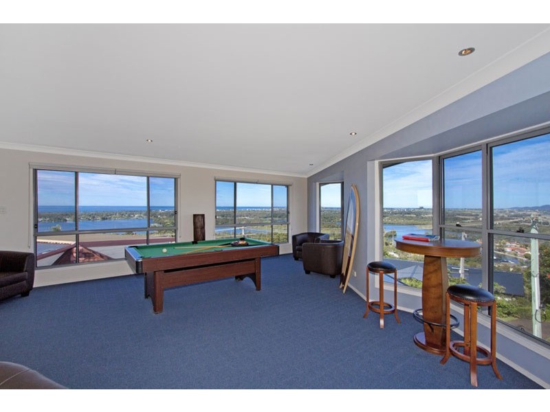 3 Blue Haze Crescent, Banora Point NSW 2486