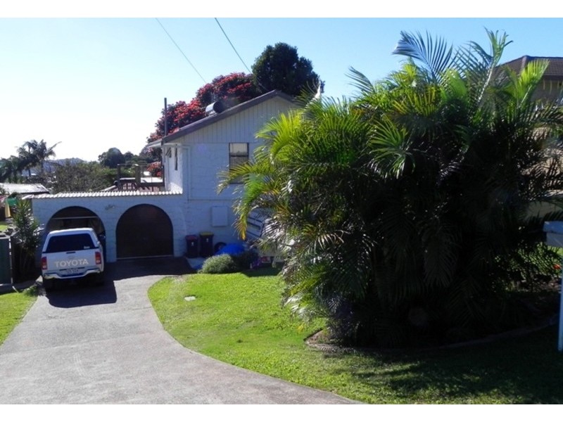 40 Simpson Drive, Bilambil Heights NSW 2486