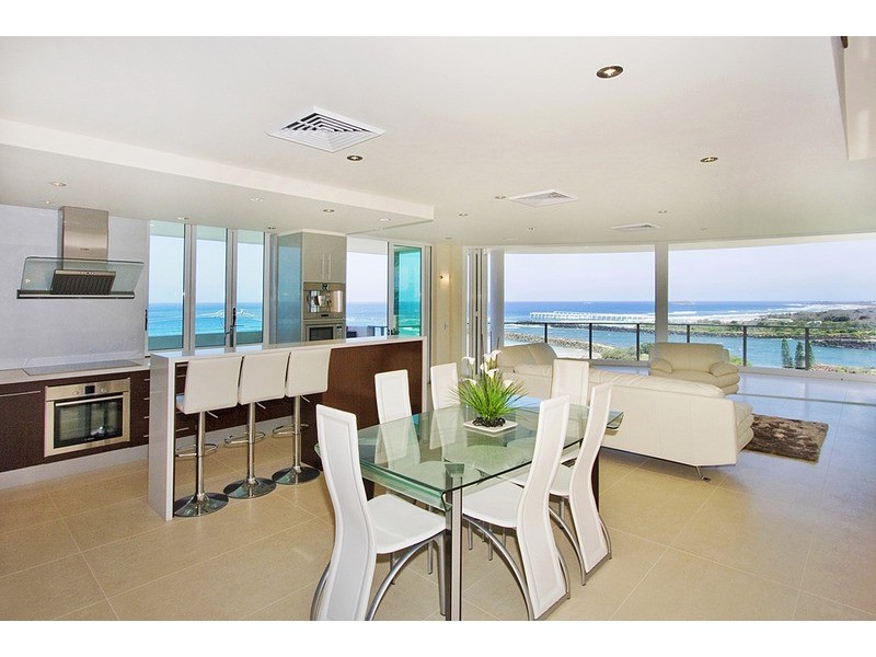 3/2 Hill  Street, Tweed Heads NSW 2485