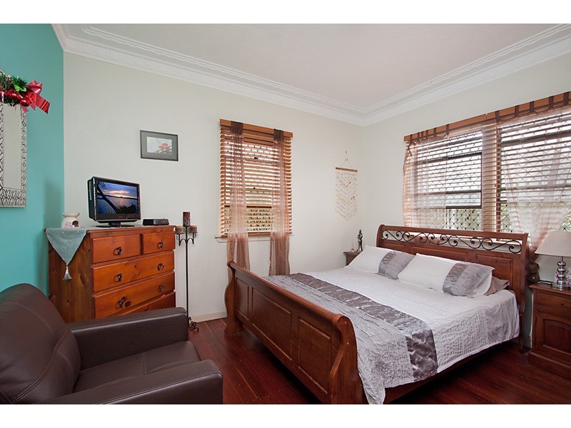 2 Steep Street, Tweed Heads NSW 2485