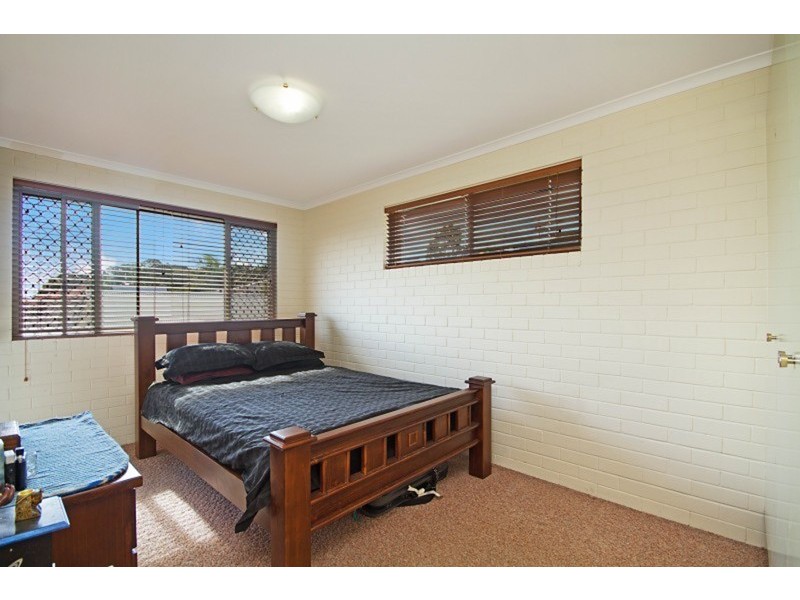 16/28  Miles  Street, Coolangatta QLD 4225