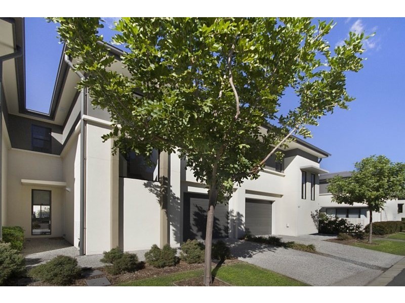 128/2 Inland  Drive, Tugun QLD 4224