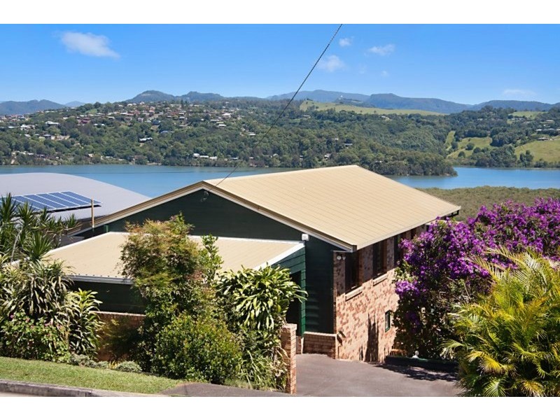 88 Hillcrest  Avenue, Tweed Heads South NSW 2486