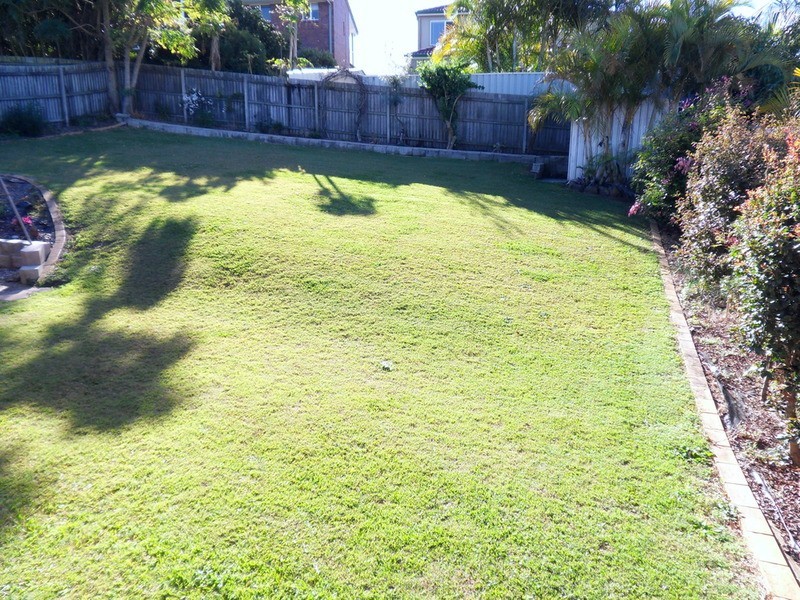 12 Cashel Crescent, Banora Point NSW 2486