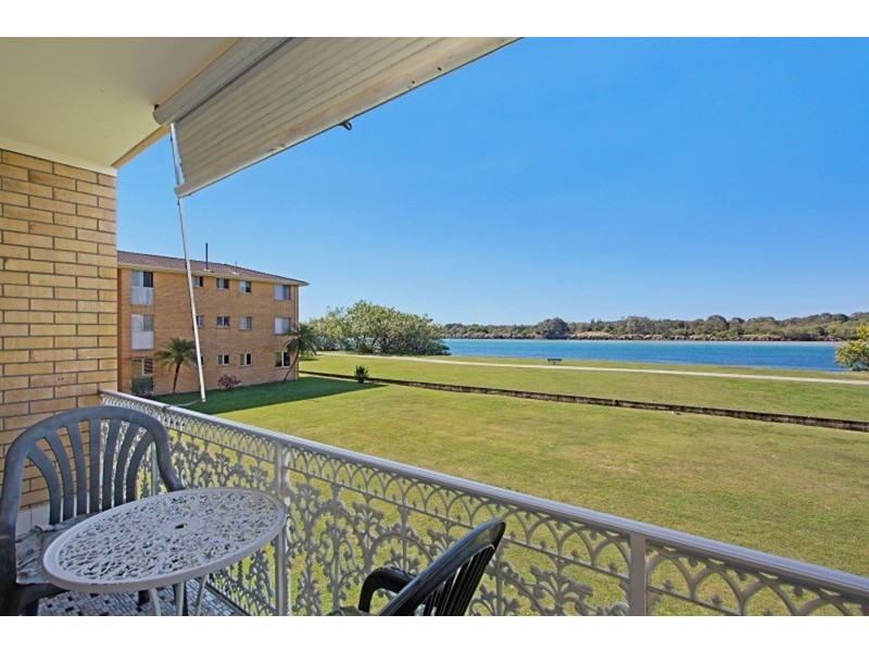4/21  Ivory  Crescent, Tweed Heads NSW 2485