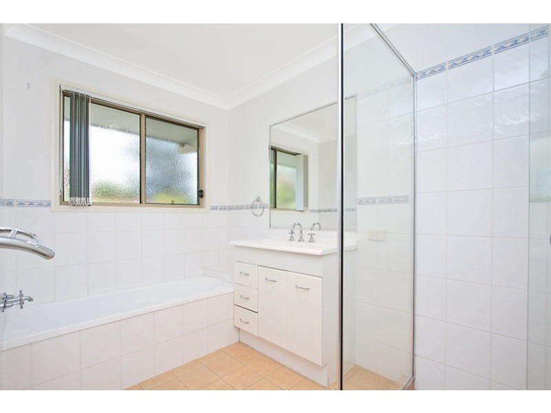4 Barton  Road, Terranora NSW 2486