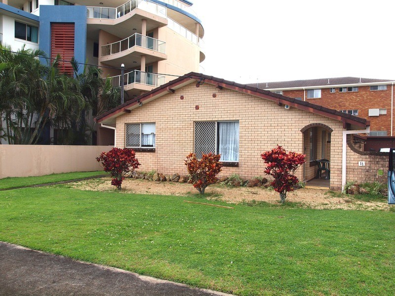 2/11 Ivory  Crescent, Tweed Heads NSW 2485