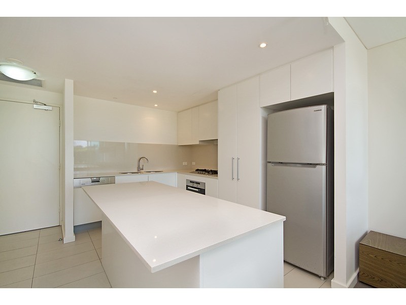Unit 2/2-8 Creek Street, Coolangatta QLD 4225