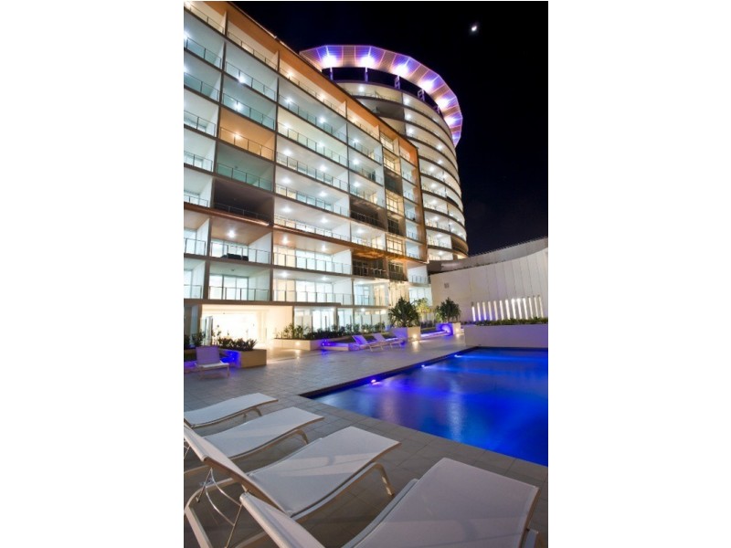 Unit 2/2-8 Creek Street, Coolangatta QLD 4225