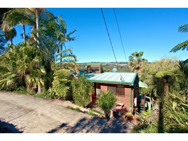 39 Broadwater Esplanade, Bilambil Heights NSW 2486