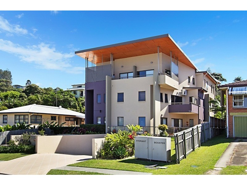 4/77 McLean Street, Coolangatta QLD 4225