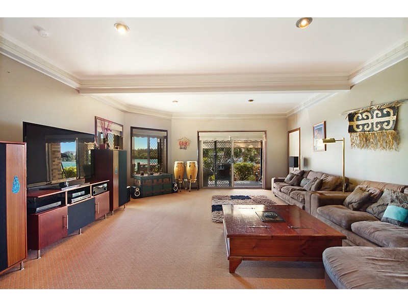 20 Philp Parade, Tweed Heads South NSW 2486