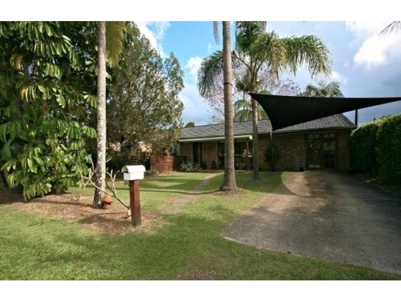 4 The Lakes Drive, Tweed Heads West NSW 2485