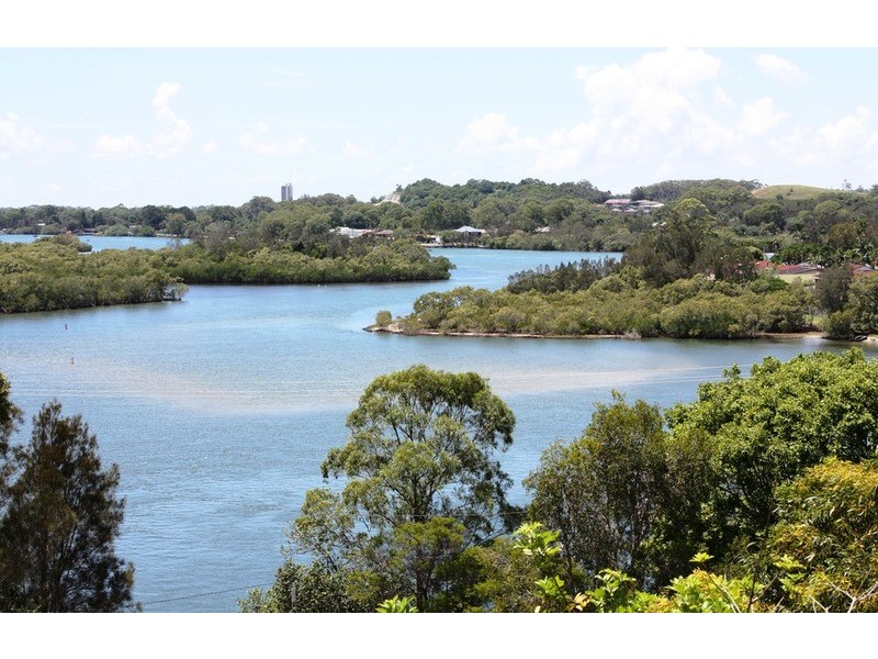 10/2-6 Inlet  Drive, Tweed Heads West NSW 2485