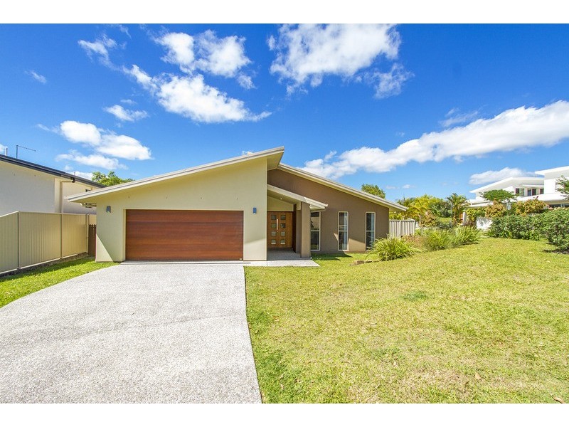 114 Botanical Circuit, Banora Point NSW 2486