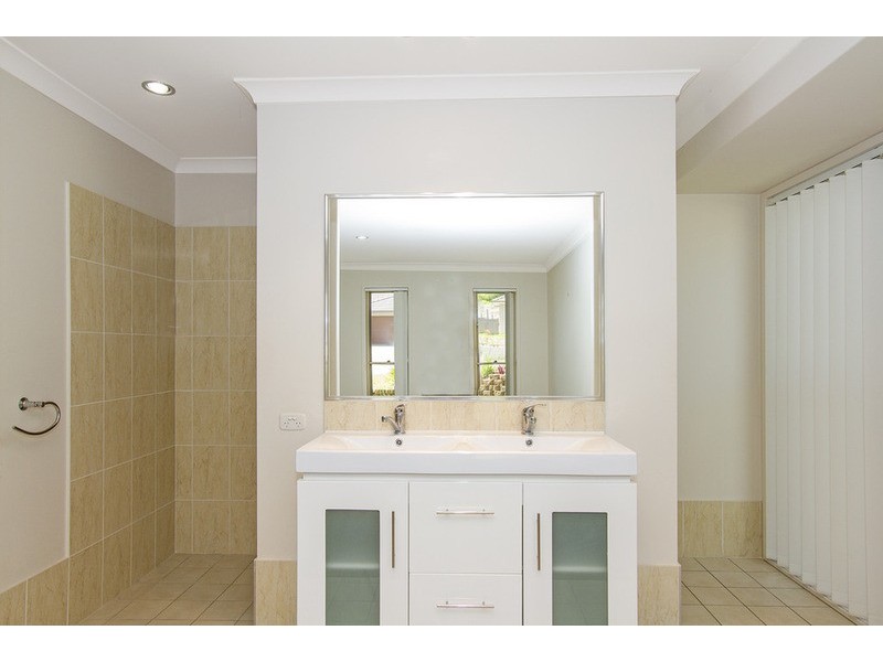 114 Botanical Circuit, Banora Point NSW 2486