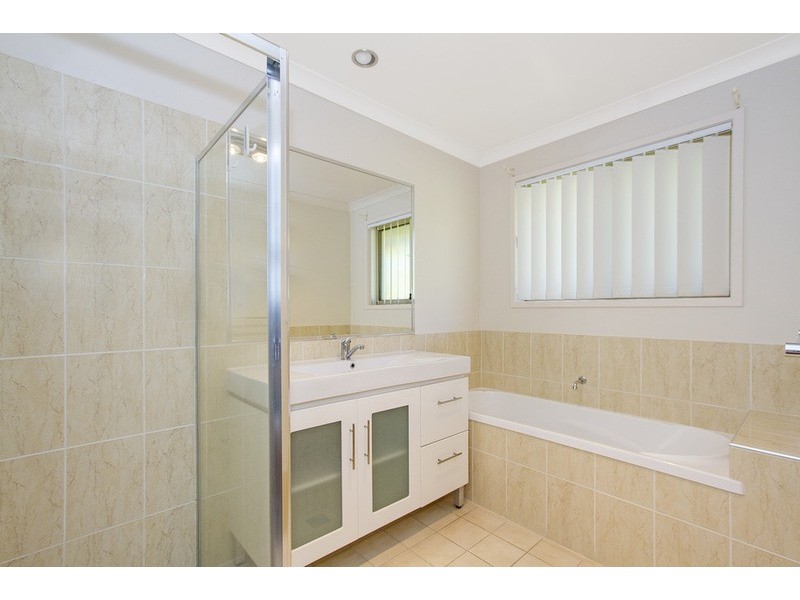 114 Botanical Circuit, Banora Point NSW 2486