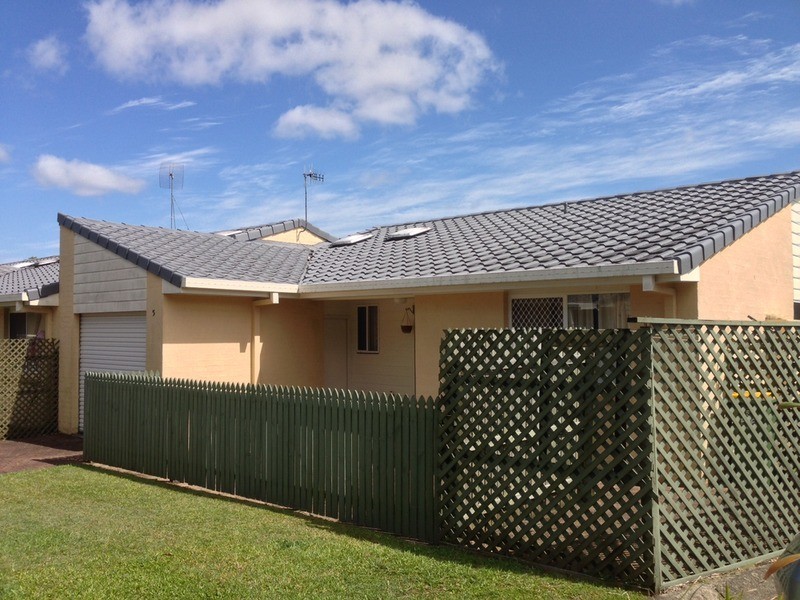 5/4 Itong  Place, Currumbin Waters QLD 4223