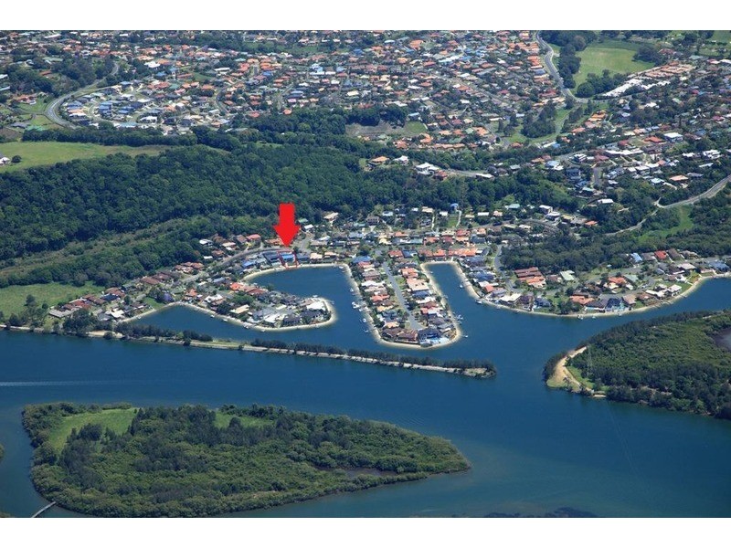 74 Old Ferry Road, Banora Point NSW 2486